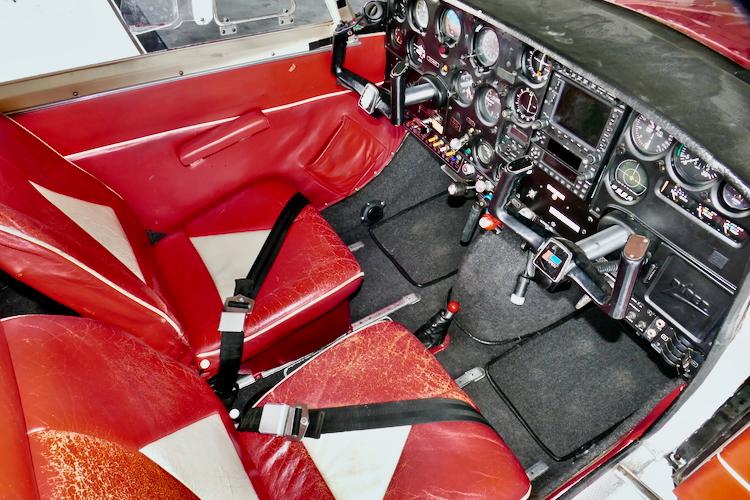 1966 Piper PA-24-260 Comanche 260 Photo 2