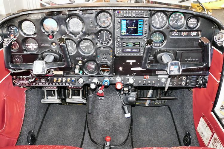 1966 Piper PA-24-260 Comanche 260 Photo 4
