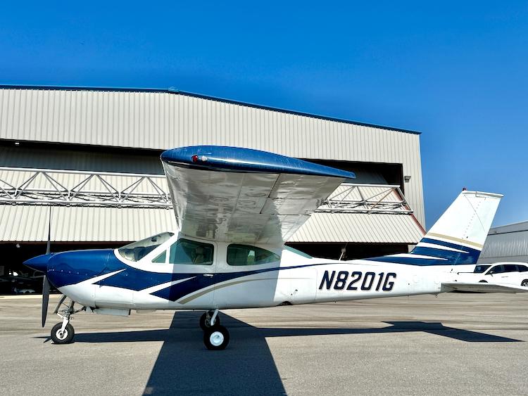 1971 Cessna 177RG Cardinal RG Photo 3