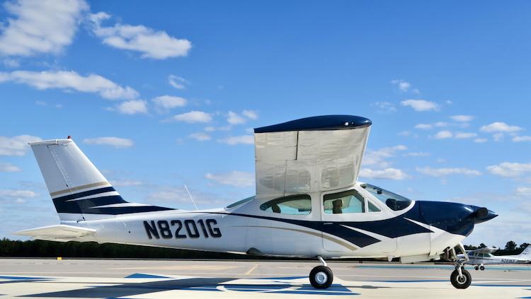 1971 Cessna 177RG Cardinal RG Photo 3