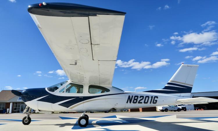 1971 Cessna 177RG Cardinal RG Photo 4