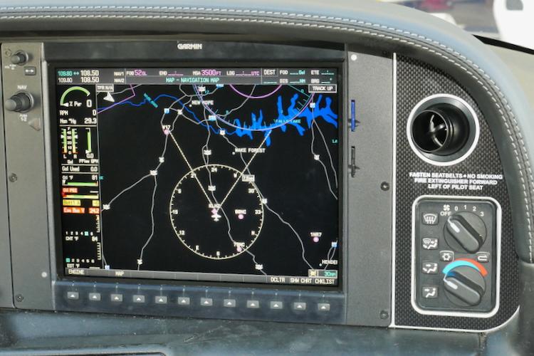 2016 Cirrus SR22-G5 GTS Photo 5