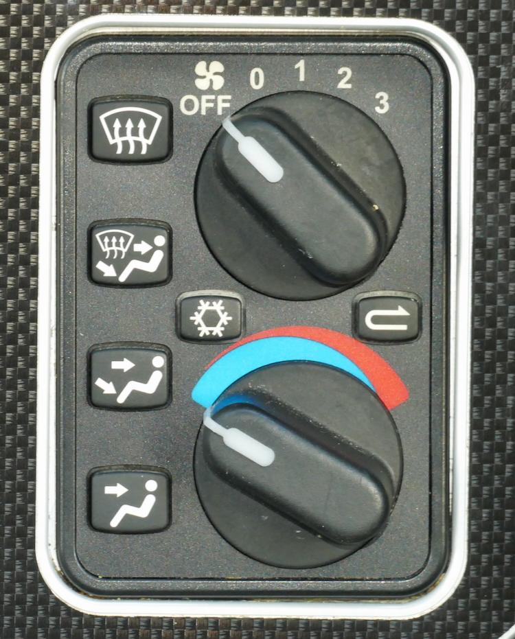 2016 Cirrus SR22-G5 GTS Photo 5