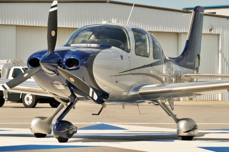 2016 Cirrus SR22-G5 GTS Photo 7