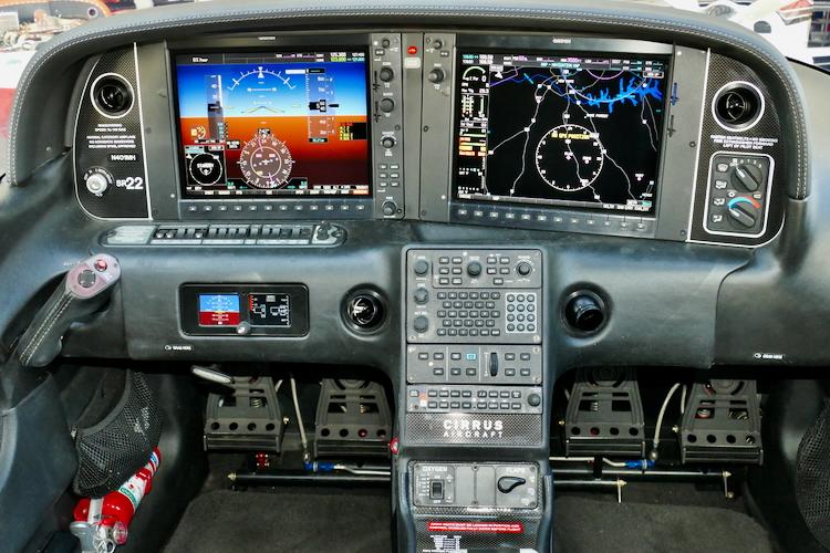 2016 Cirrus SR22-G5 GTS Photo 2