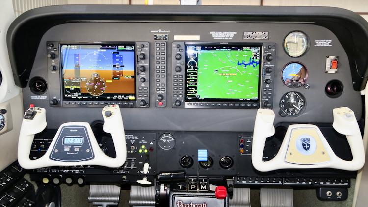 2006 Beechcraft G36 Bonanza Photo 2