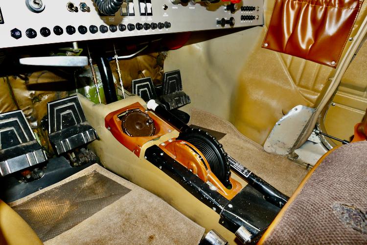 1973 Cessna A185F Skywagon Photo 2