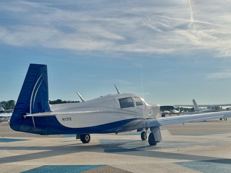 1978 Mooney M20J Photo 4