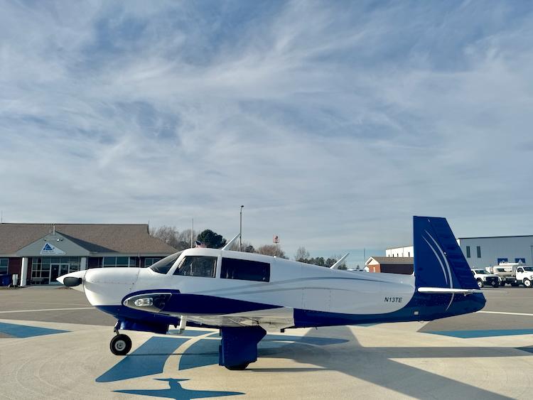 1978 Mooney M20J Photo 6