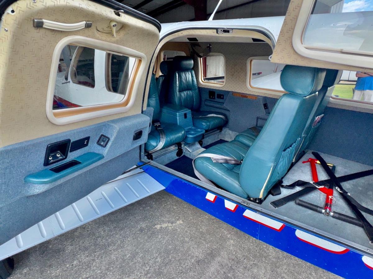 1996 Piper PA-32R-301 Saratoga HP Photo 3