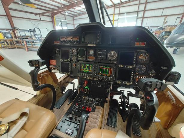 2002 AGUSTA AW109E POWER ELITE Photo 4