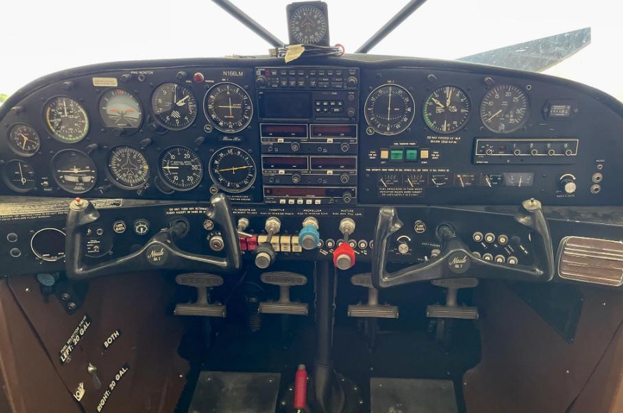 1989 MAULE M7-235 Photo 5