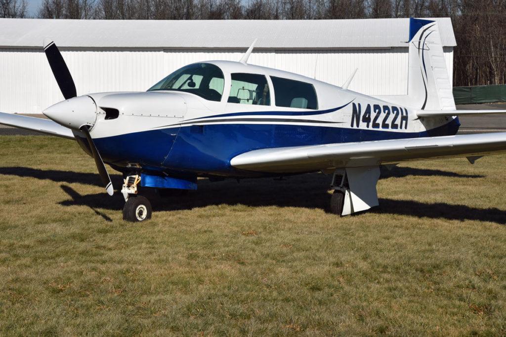 1978 Mooney M20J Photo 2