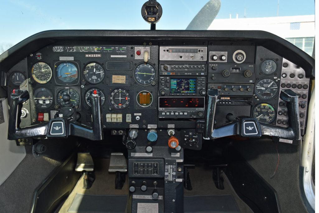 1978 Mooney M20J Photo 5