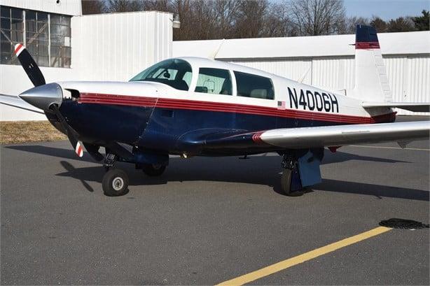 1981 MOONEY M20K 231 Photo 2