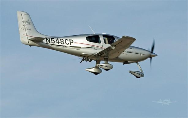 2008 CIRRUS SR22-G3 TURBO Photo 2
