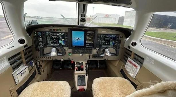 2012 PIPER MERIDIAN Photo 3