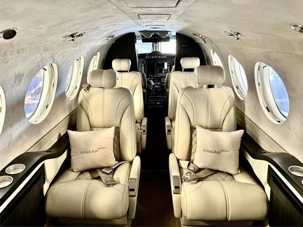 2008 BEECHCRAFT KING AIR B200GT Photo 5