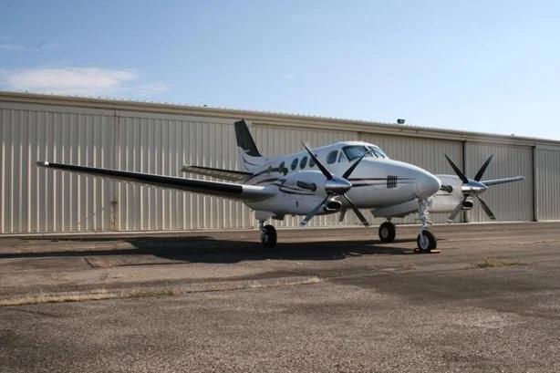 1985 BEECHCRAFT KING AIR C90A Photo 3