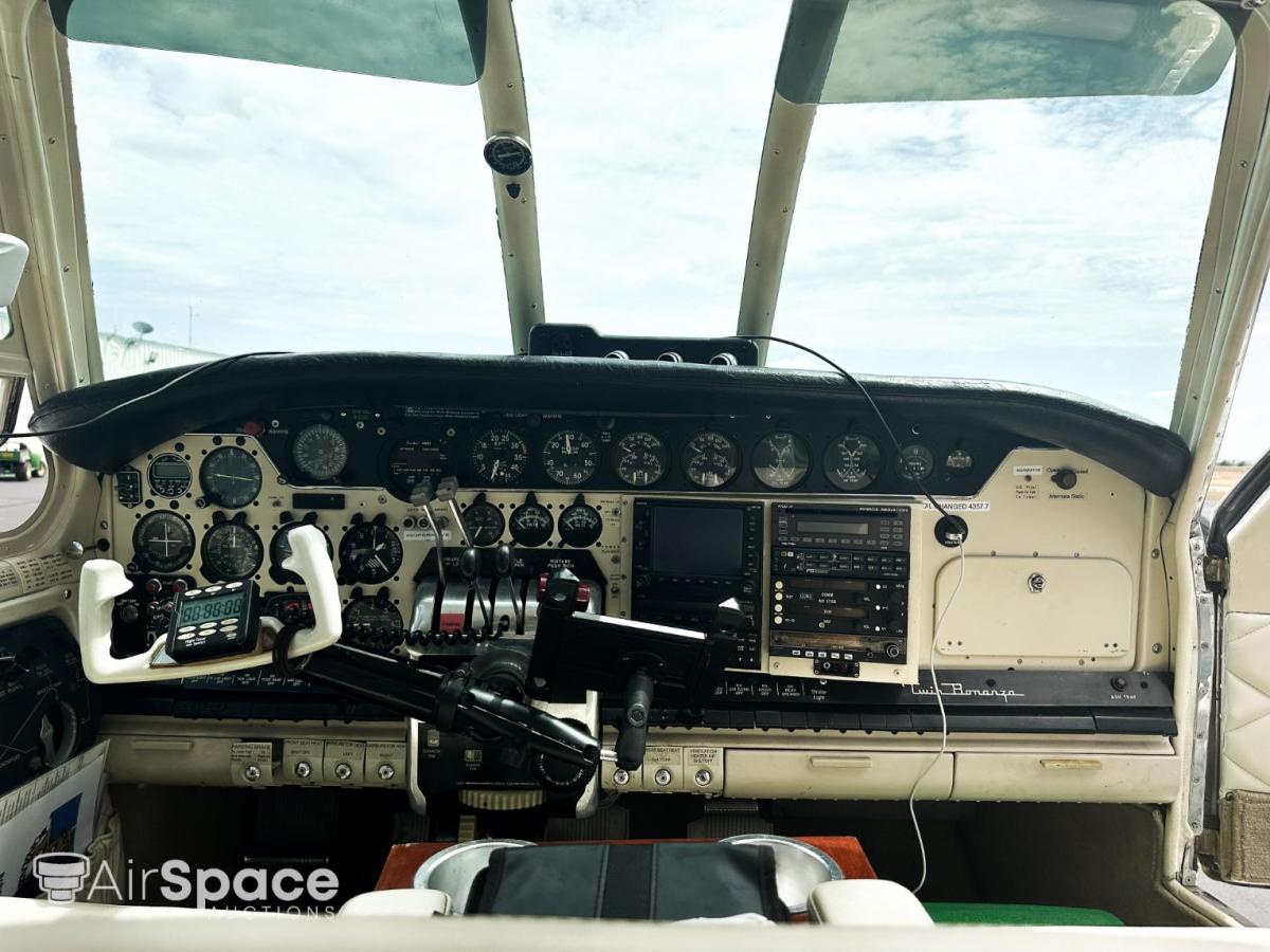 1959 Beech D50B Twin Bonanza Photo 5