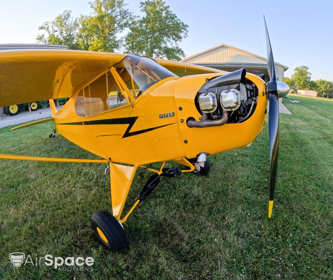 1946 Piper J-3 Cub  Photo 4