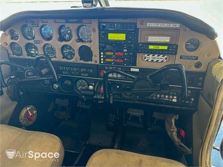 1978 Piper PA-28-140/160 Photo 3