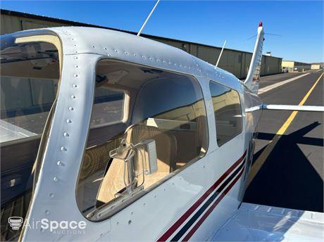 1978 Piper PA-28-140/160 Photo 4