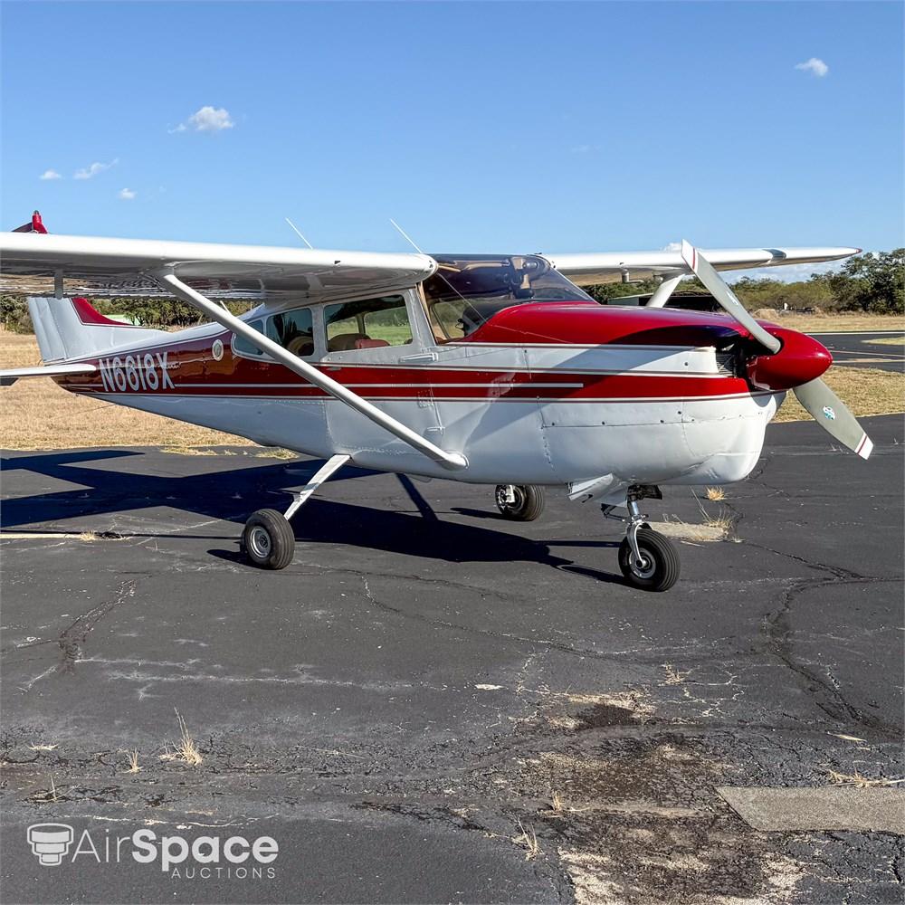1960 Cessna 210A Photo 2