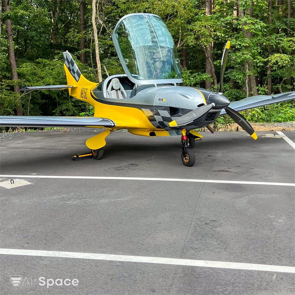 2020 JMB AIRCRAFT S R O VL-3TE3-915 Photo 2