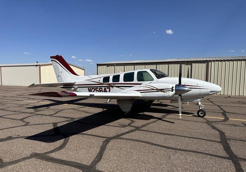 1973 Beech Baron 58 Photo 3