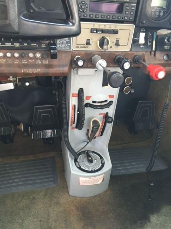 1979 CESSNA TR182RG SKYLANE Photo 4