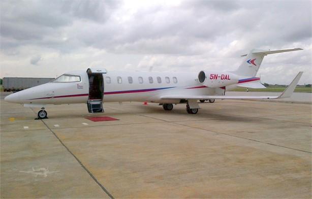 2009 LEARJET 45XR Photo 2