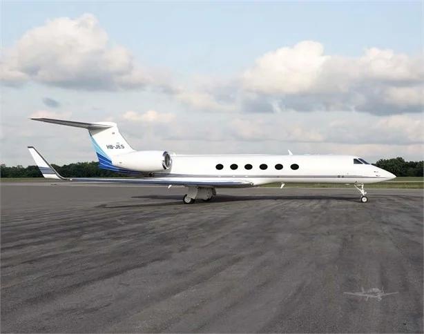 1999 GULFSTREAM GV Photo 2