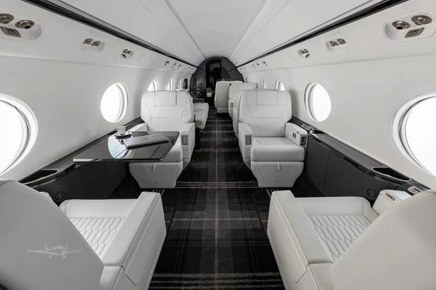 2011 GULFSTREAM G550 Photo 3