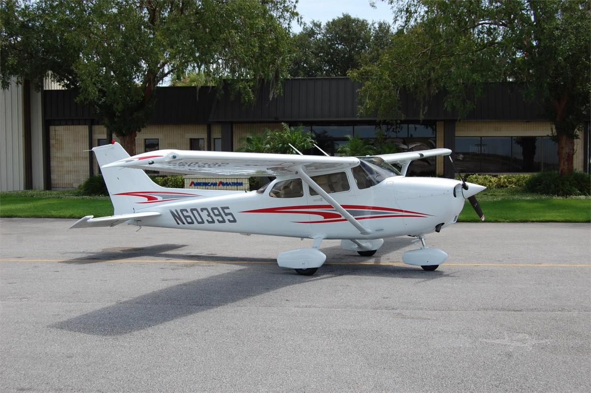 2006 CESSNA 172S SKYHAWK SP Photo 2
