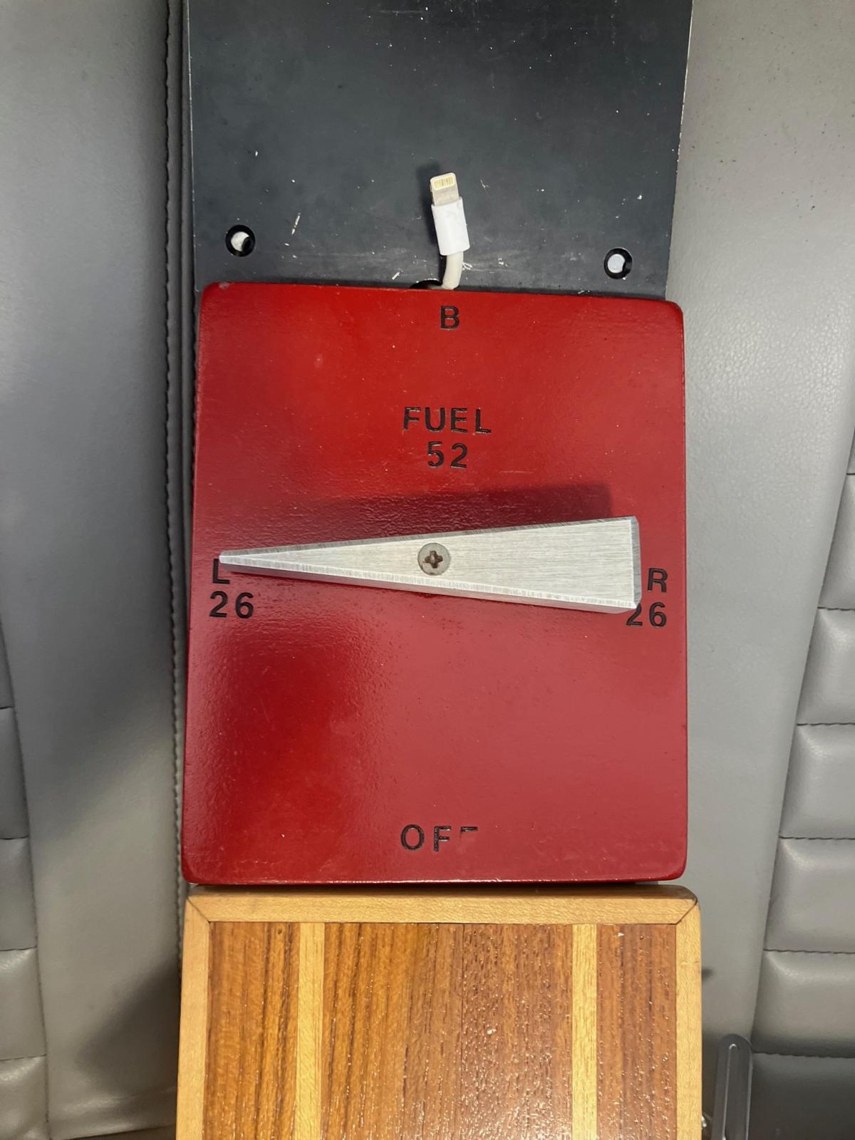 2002 Lancair 320 Photo 2