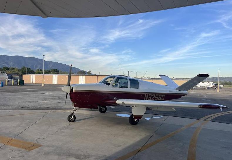 1954 Beech E35 Bonanza Photo 2