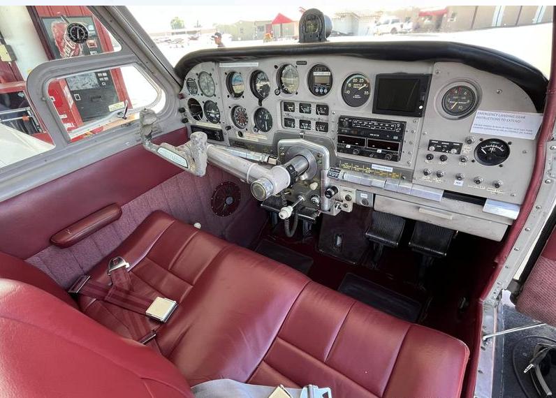 1954 Beech E35 Bonanza Photo 4