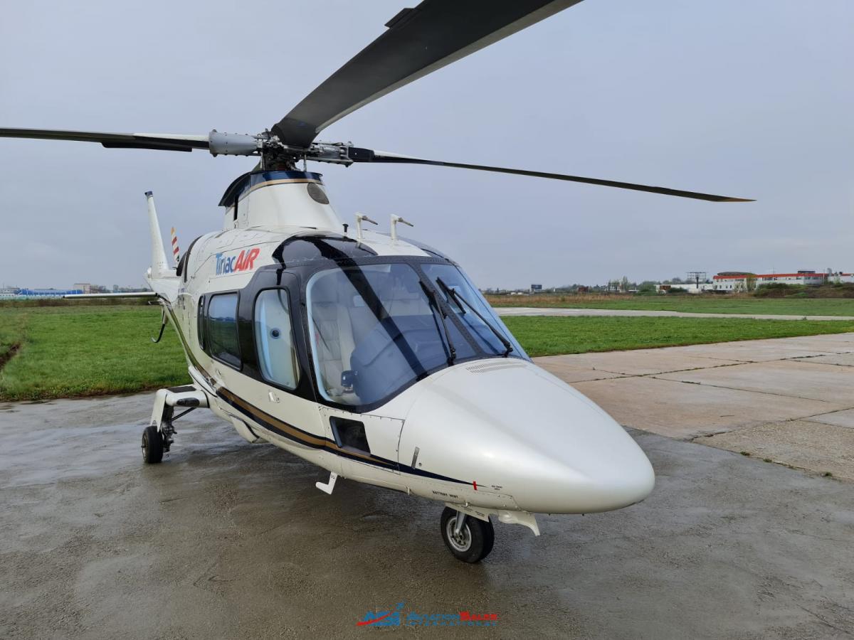 2006 Agusta A109E PE Photo 4