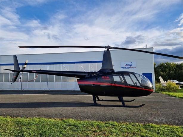 2020 ROBINSON R66 Photo 2