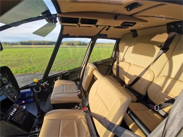 2020 ROBINSON R66 Photo 3