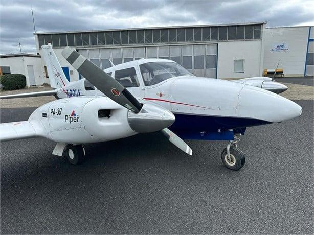 1970 PIPER TWIN COMANCHE Photo 2