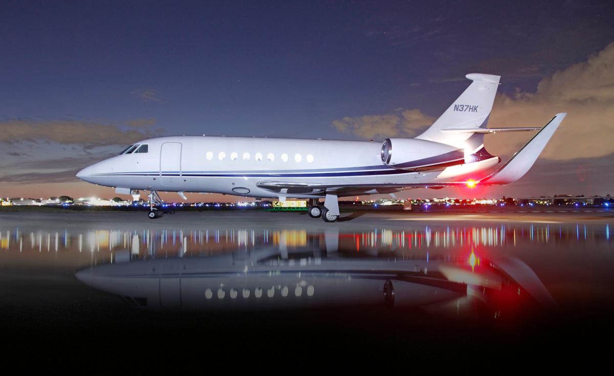 2006 Dassault Falcon 2000LX Photo 2