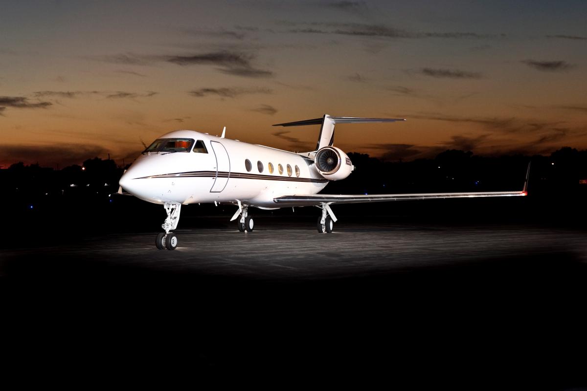 1988 Gulfstream GIV Photo 2