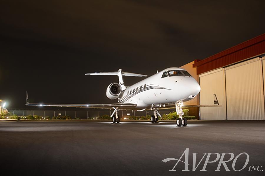 2007 Gulfstream G450 Photo 2