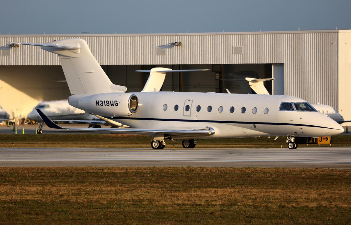2022 Gulfstream G280 Photo 2