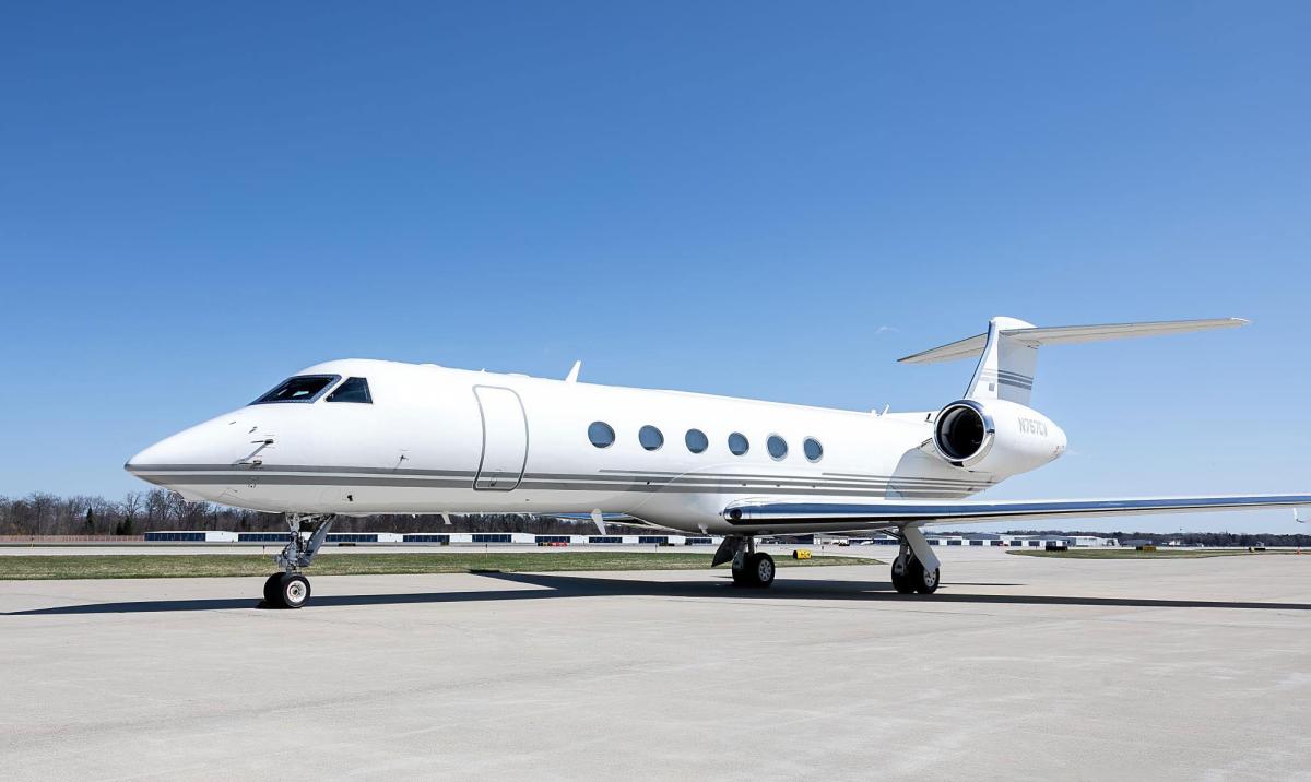 1998 Gulfstream GV Photo 2