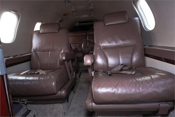 1992 LEARJET 31A Photo 6