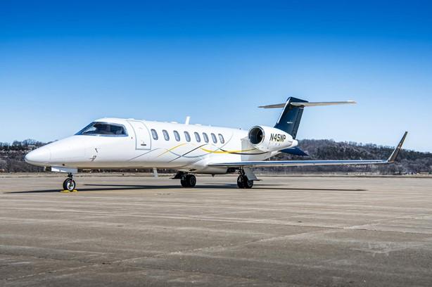 2003 LEARJET 45 Photo 2