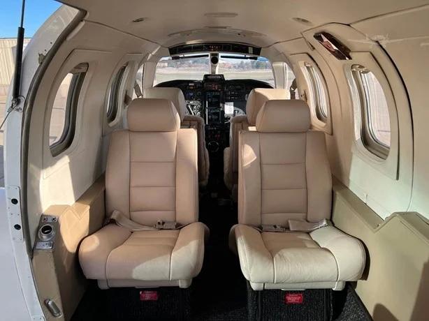 1991 SOCATA TBM 700 Photo 5
